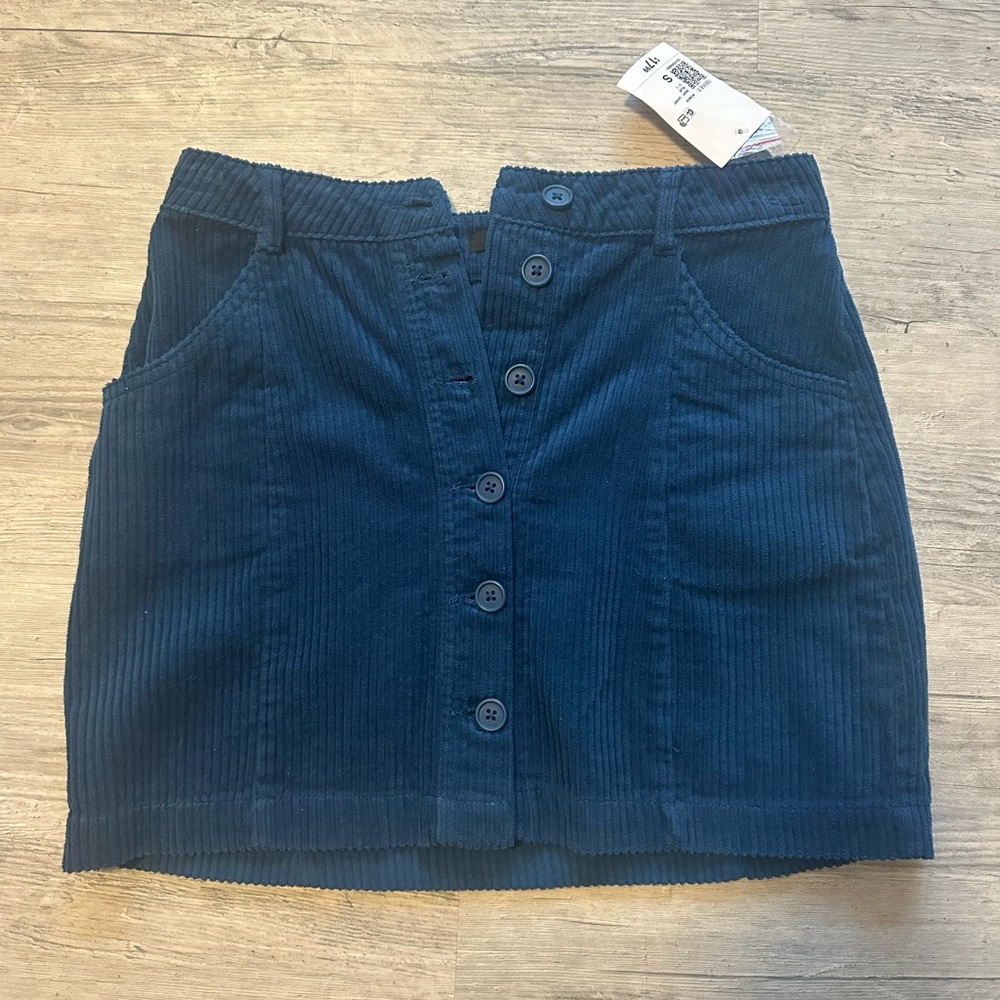NWT Forever 21 Dark Blue Corduroy Mini Skirt